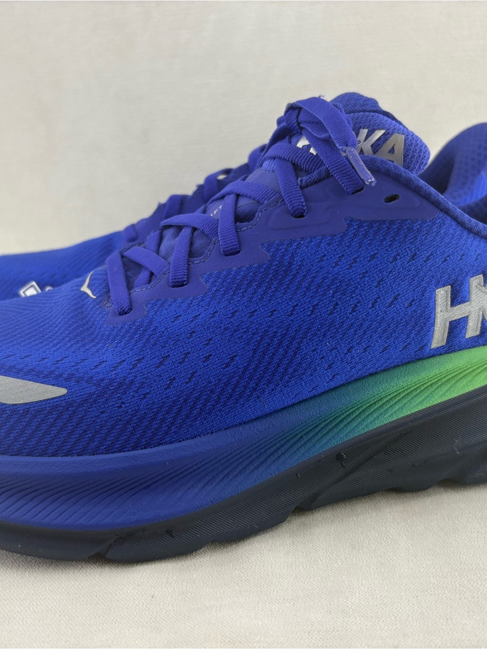 Hoka Clifton 9 Blue Running Shoes men’s size 11.5D